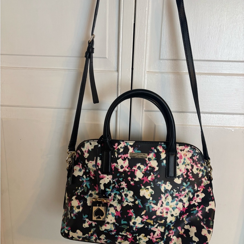 Kate Spade Floral Black Women's Crossbody Strap Bag